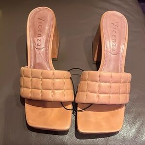 Vicenza Melbourne Mules Block Heel Sandal Free People Size 10 Tan leather